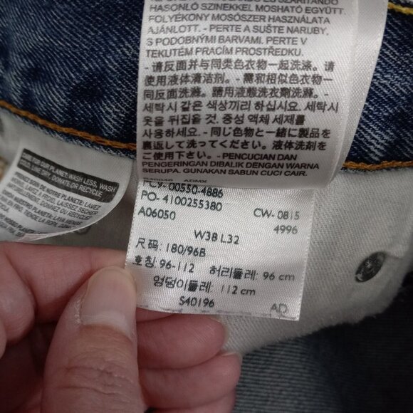 Levi's Jeans Men's Size 38x32 Tapered Leg 550 Denim Relaxed Fit Blue Work Pants - Picture 7 of 16